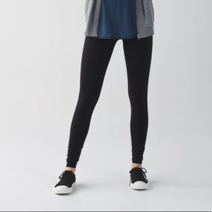 Lululemon Wunder Under pants full-on luon size 2